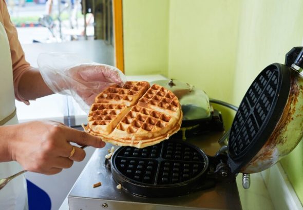 roller grill waffle machine